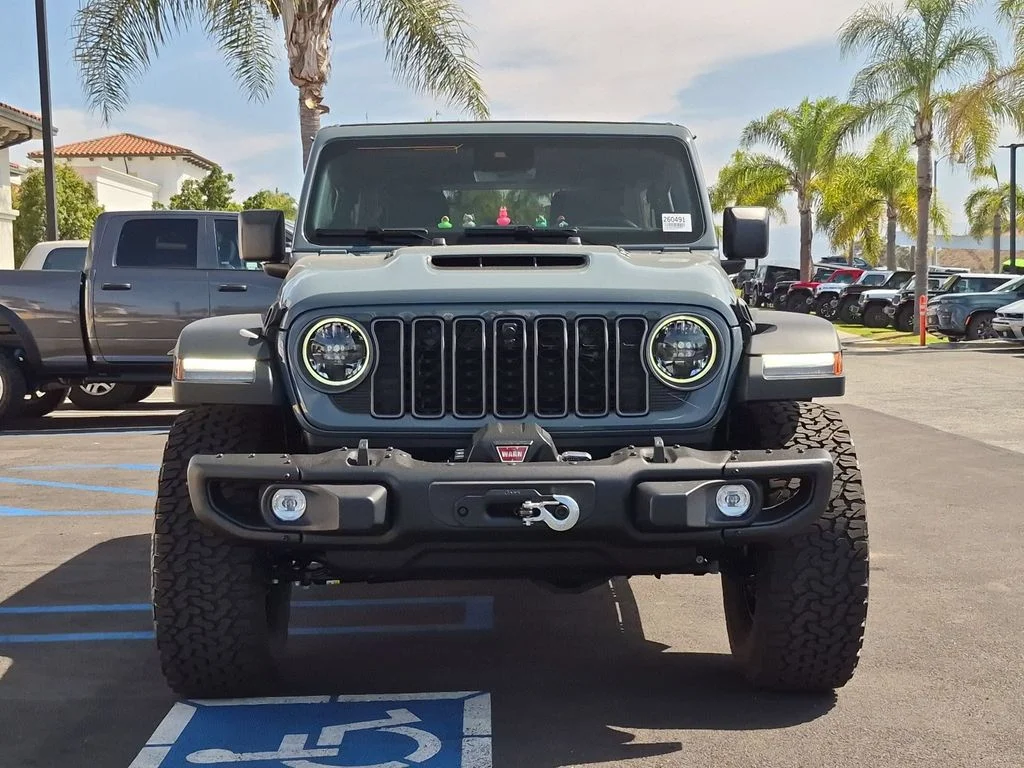 New 2026 Anvil Clear-Coat Exterior Paint Jeep Moab 392 image 2