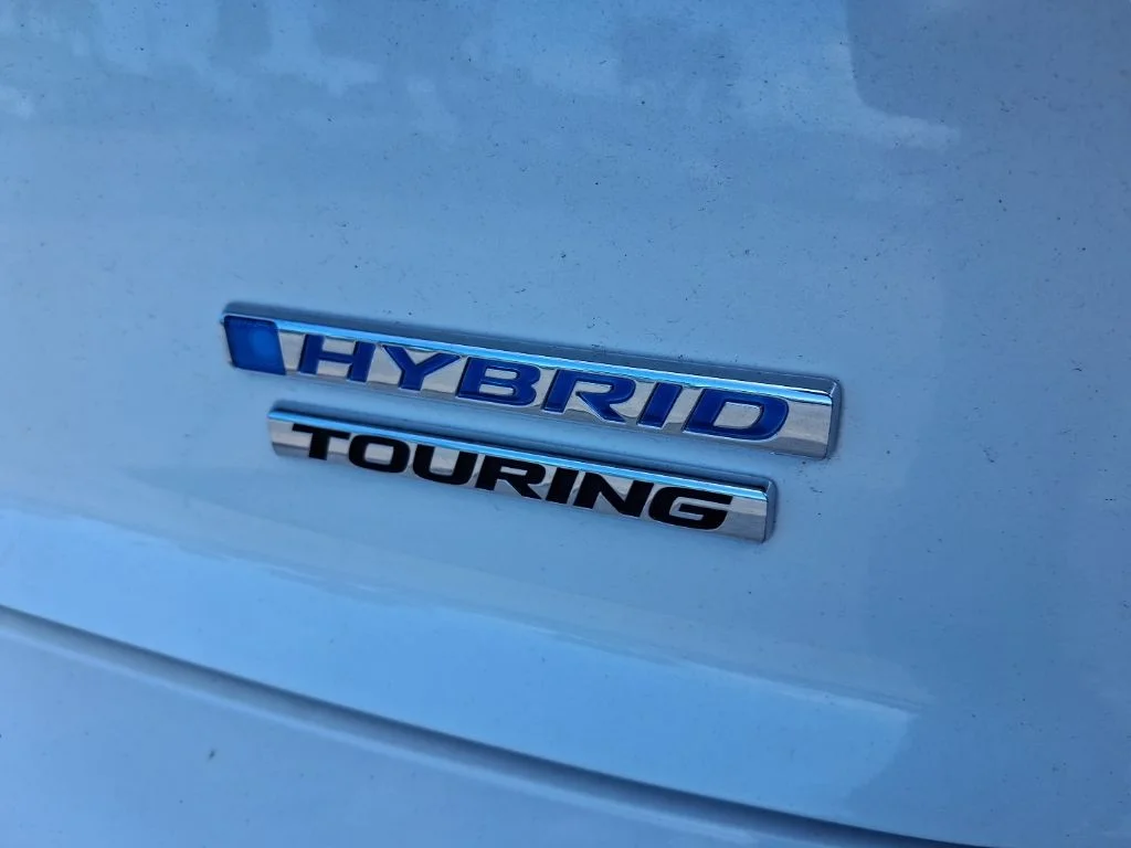 Used 2024  Honda Touring image 11