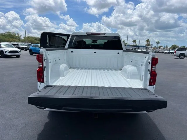 2024 Chevrolet Silverado 1500 Custom - Photo 16