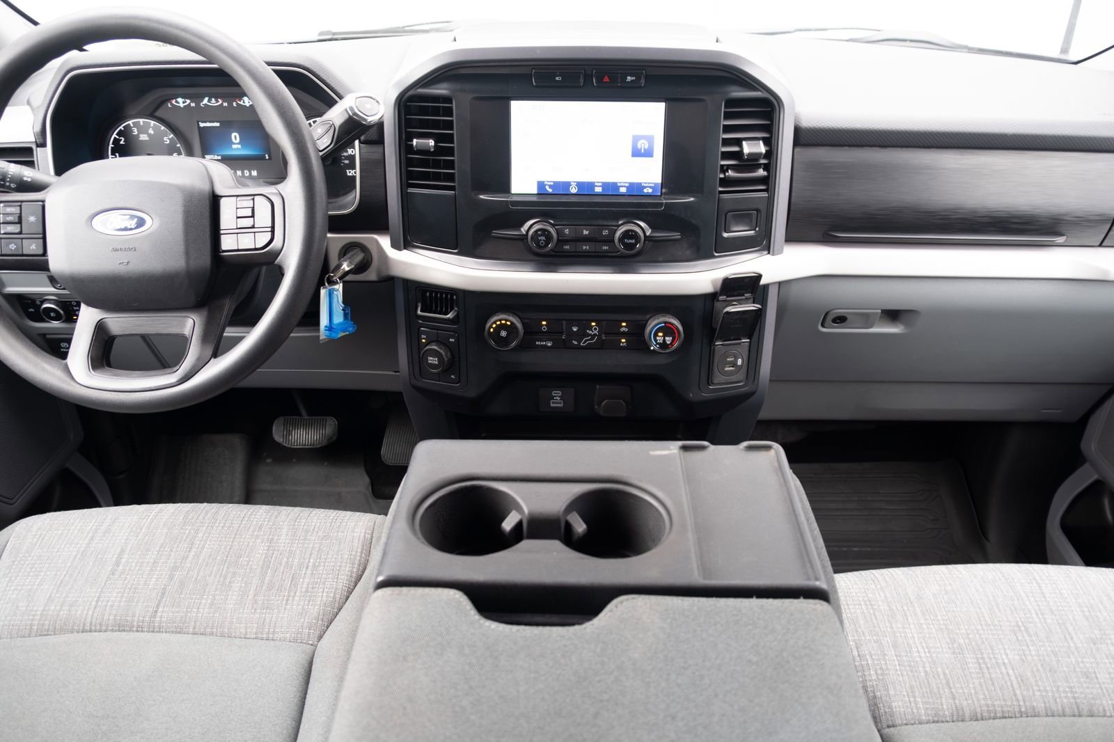 Used 2023  Ford XLT image 15