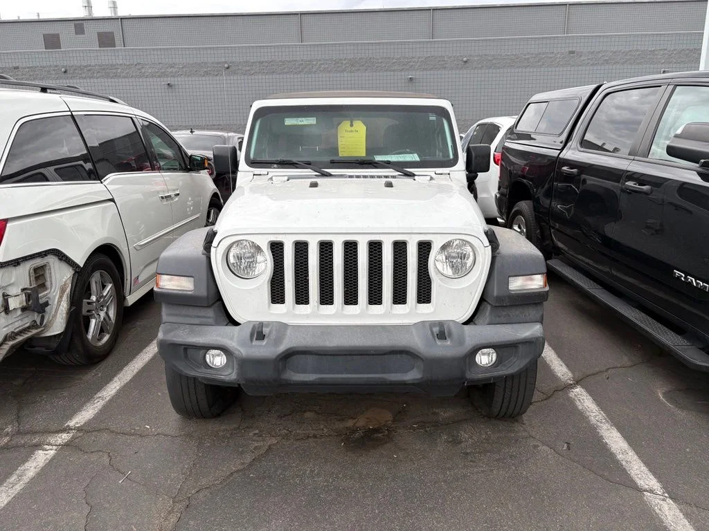 Used 2021 White Jeep Unlimited Sport S image 3