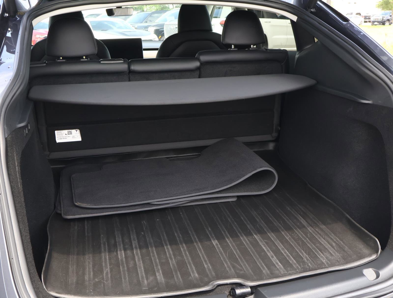 2023 Tesla Model Y Long Range - Photo 19