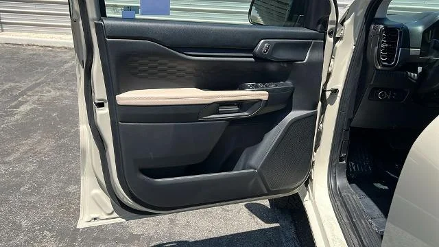 New 2026 Desert Sand Ford XLT image 34