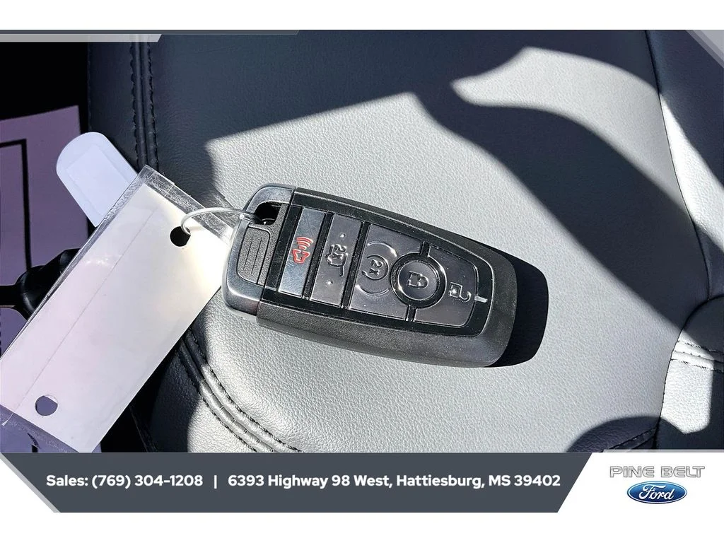 New 2026 Space Silver Metallic Ford Active image 9