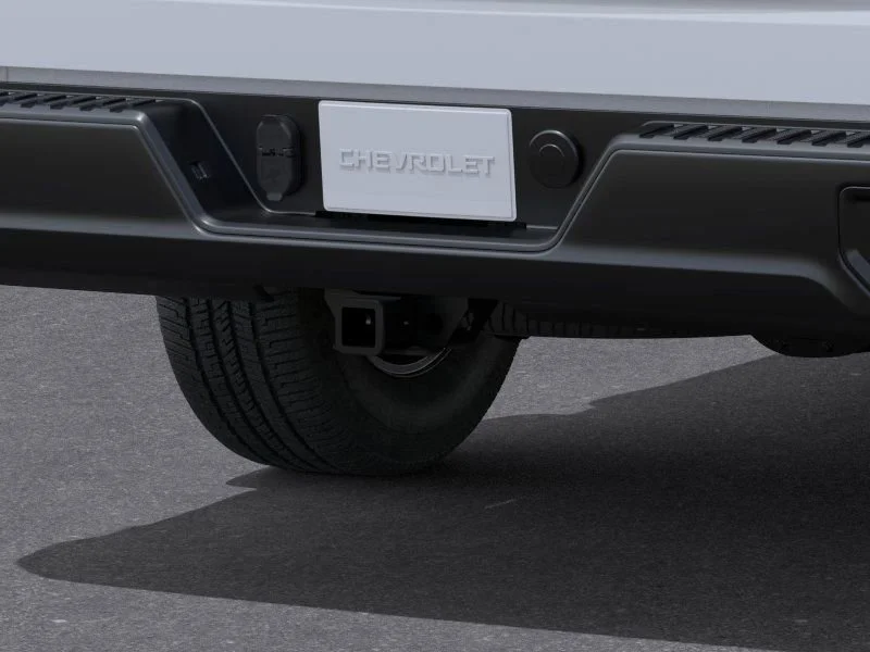 New 2025 Summit White Chevrolet WT image 14