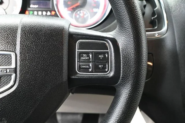 2016 Dodge Grand Caravan SXT - Photo 25