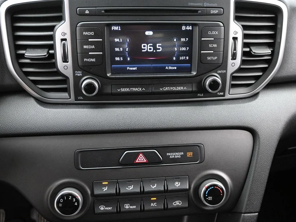 Used 2017 Red Kia LX image 19