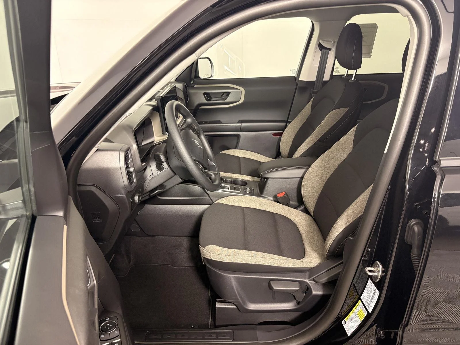 Used 2025 Shadow Black Ford Big Bend image 14