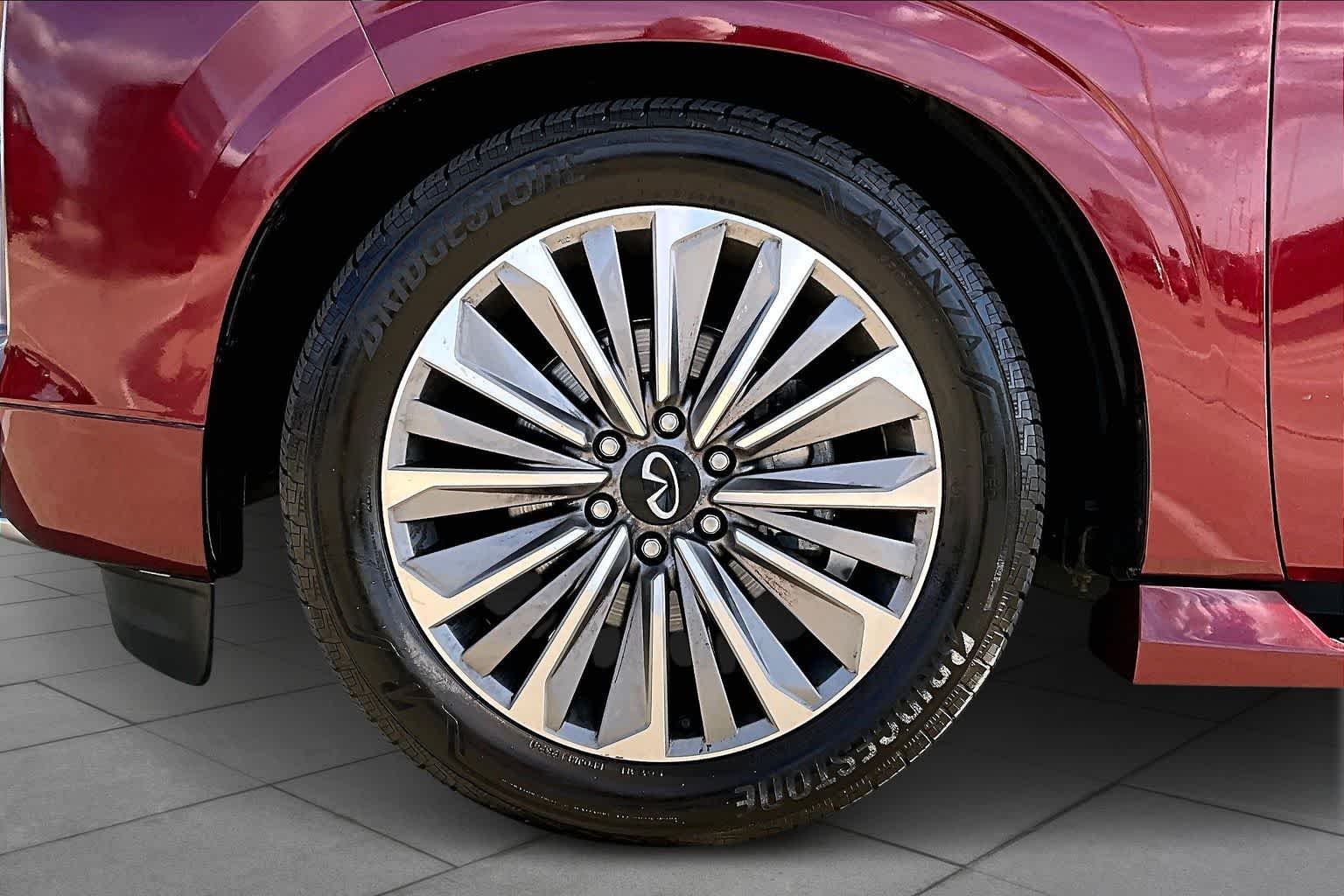 Used 2025 Coulis Red INFINITI SENSORY image 11