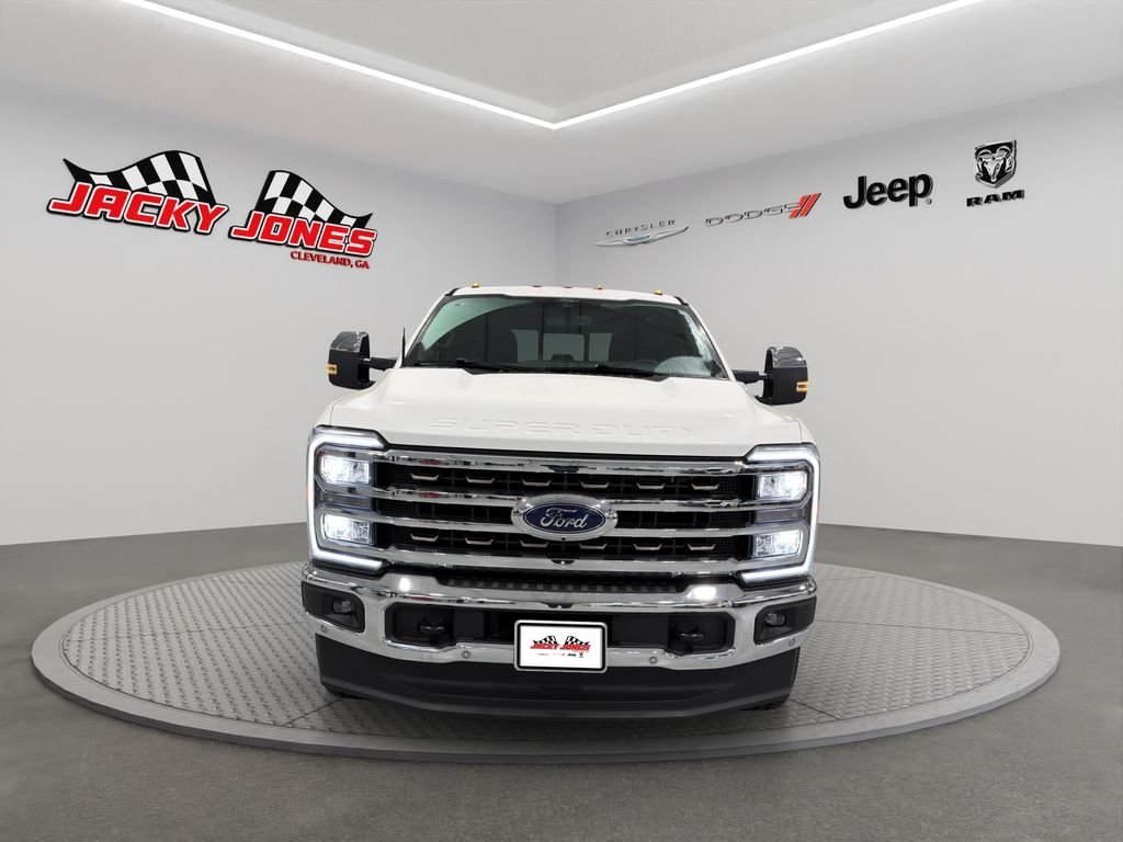 Used 2025 Star White Metallic Tri-Coat Ford King Ranch image 14