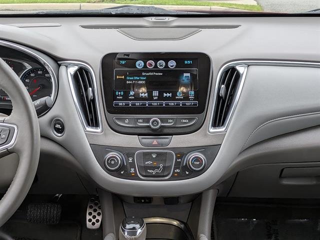 Used 2016 CRYSTAL RED TINTCOAT Chevrolet LT image 16