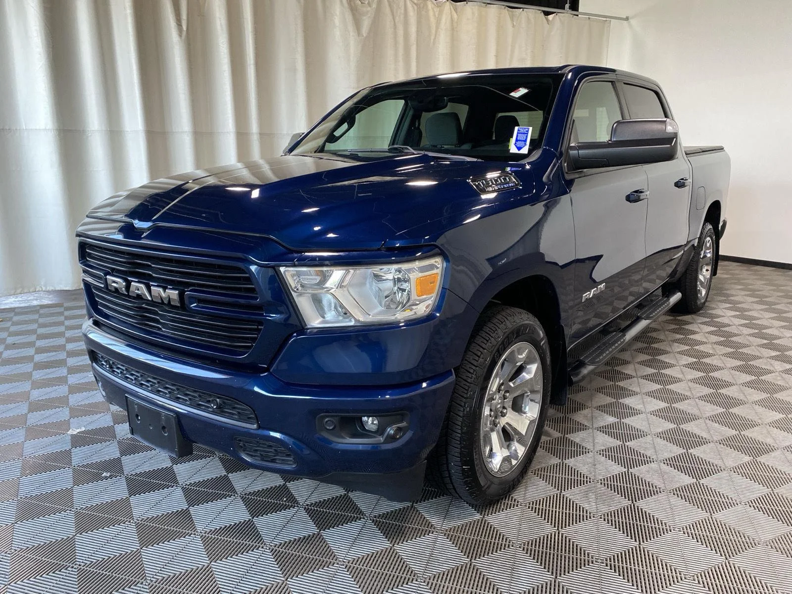 Used 2021 Patriot Blue Pearlcoat Ram Big Horn/Lone Star image 6