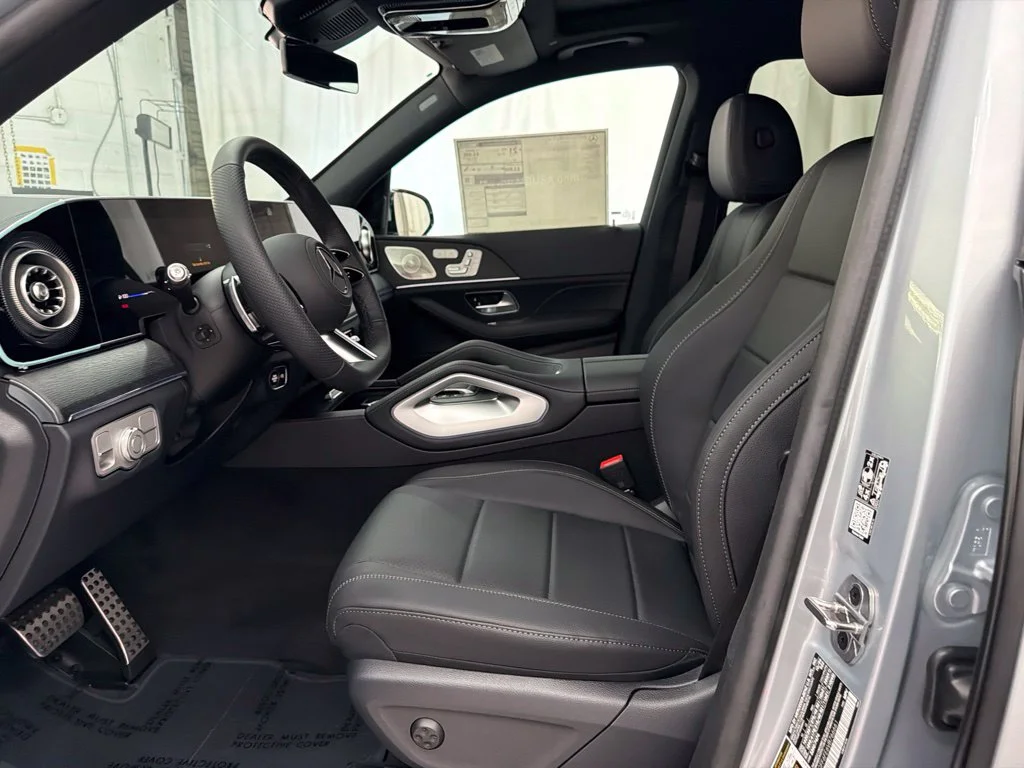 New 2027 Silver Mercedes-Benz GLS 450 image 12