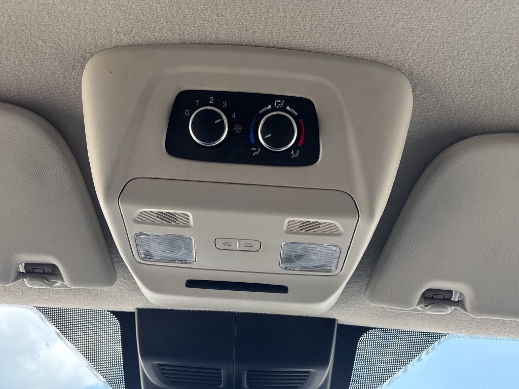 2023 Ford Transit Passenger Van XLT - Photo 54
