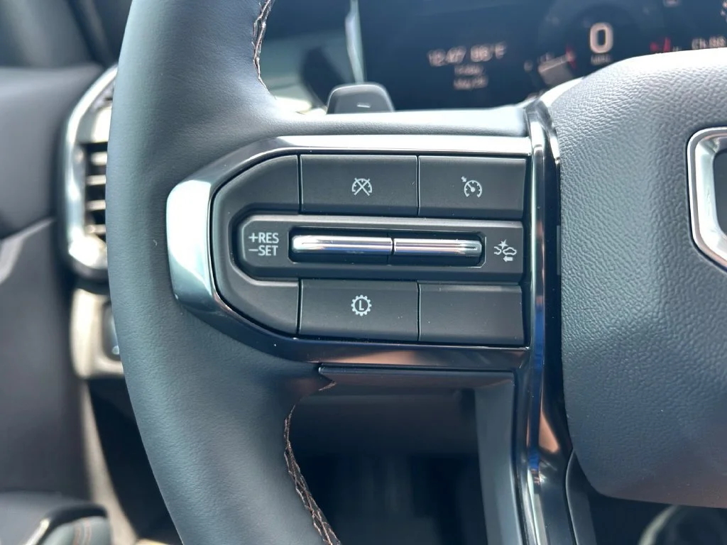 2026 GMC Acadia AT4 - Photo 33