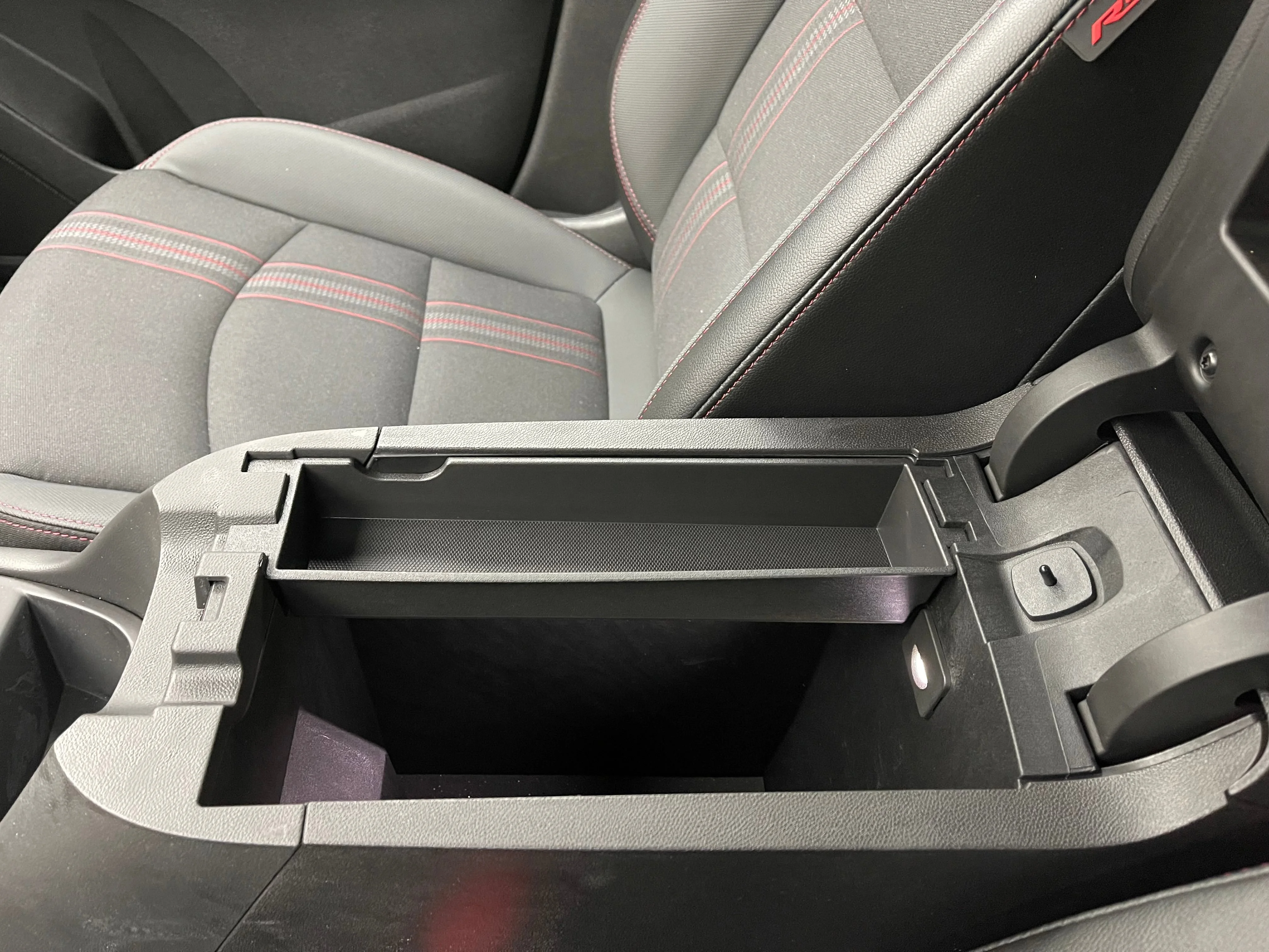 Used 2023 Summit White Chevrolet RS image 28