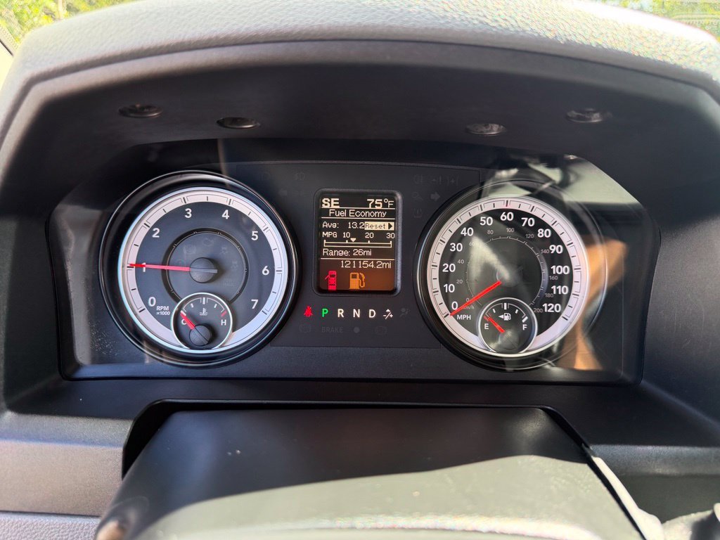 Used 2015 Silver Ram Tradesman image 20