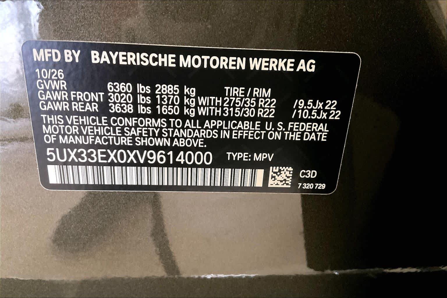 New 2027 Manhattan Green Metallic BMW xDrive40i image 18