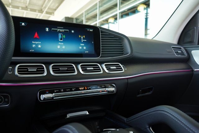New 2026 Black Mercedes-Benz GLS 450 image 18