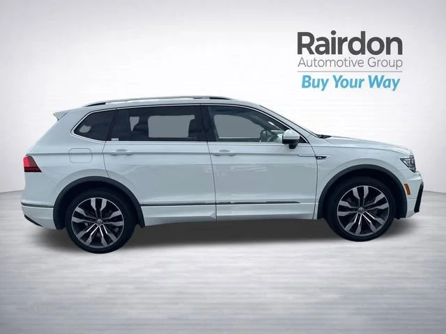 Used 2020  Volkswagen SEL Premium R-Line image 8