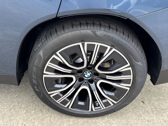 New 2026 Arctic Race Blue metallic BMW 30 xDrive image 25