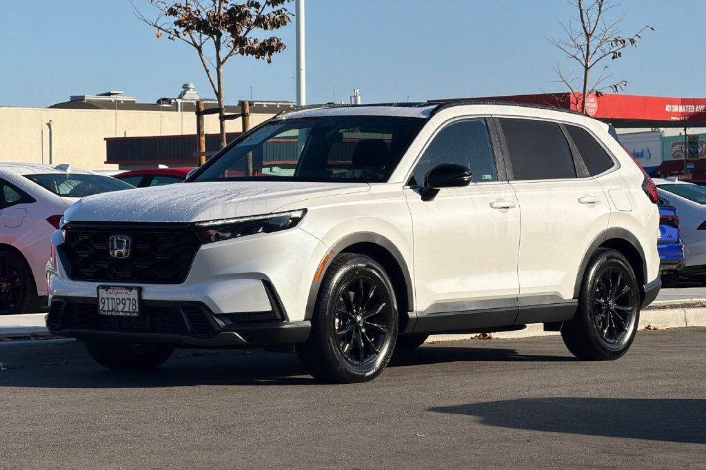 Certified Used 2025 Platinum White Pearl Honda Sport image 8