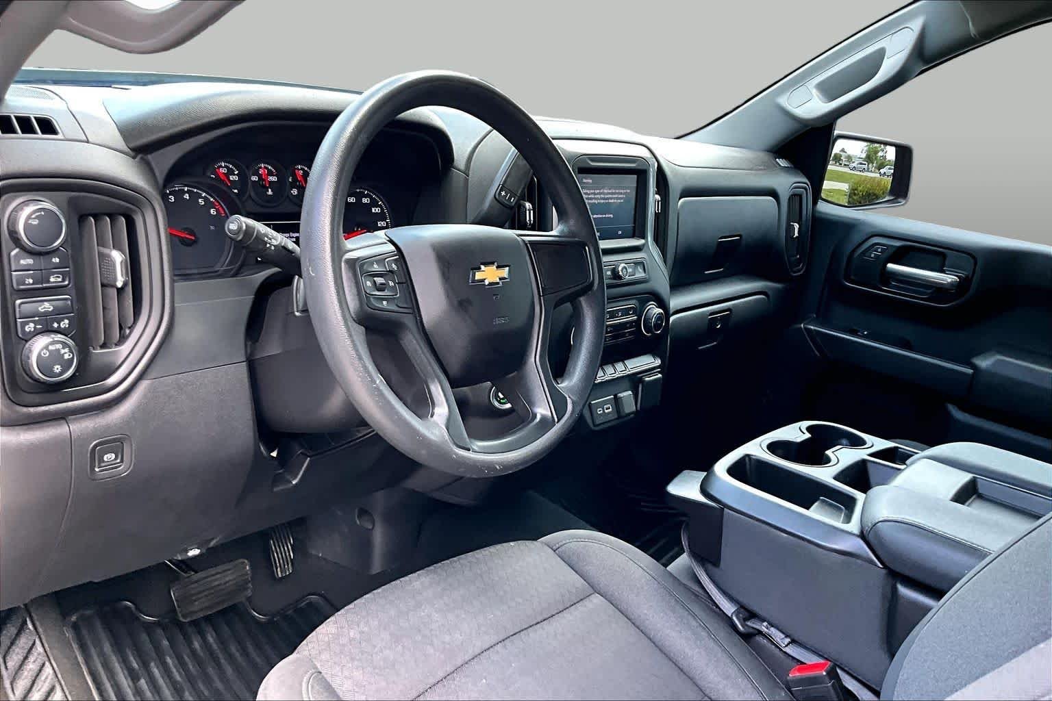 Used 2024 Black Chevrolet Custom image 18