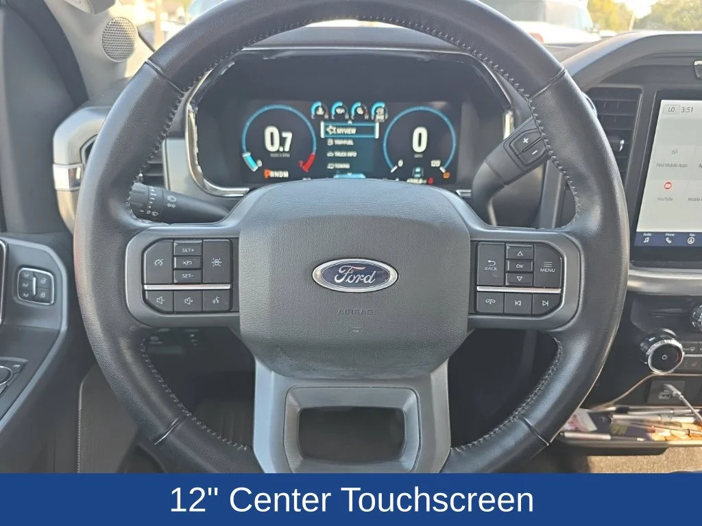 Used 2022 Oxford White Ford Lariat image 4