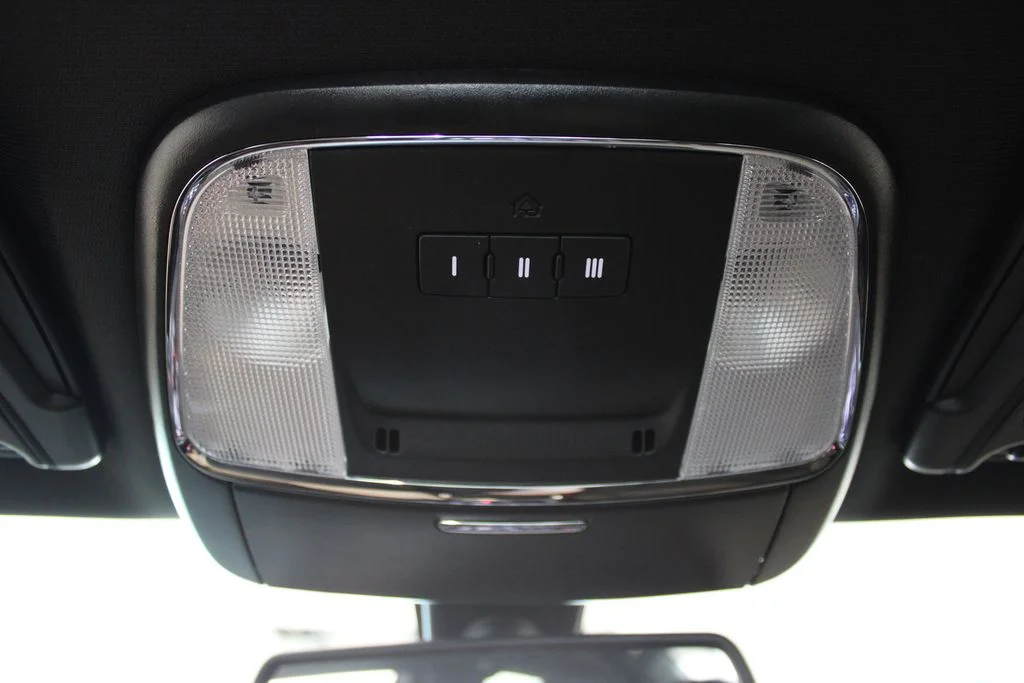 Used 2021 Triple Nickel Clearcoat Dodge R/T image 35