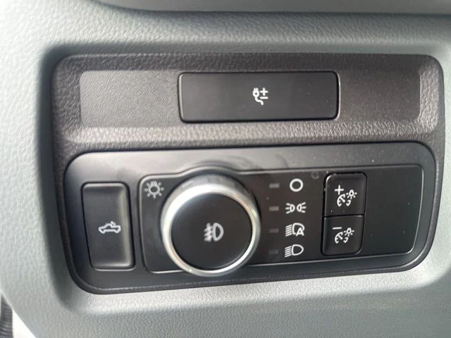 Used 2024 White Ford XL image 33