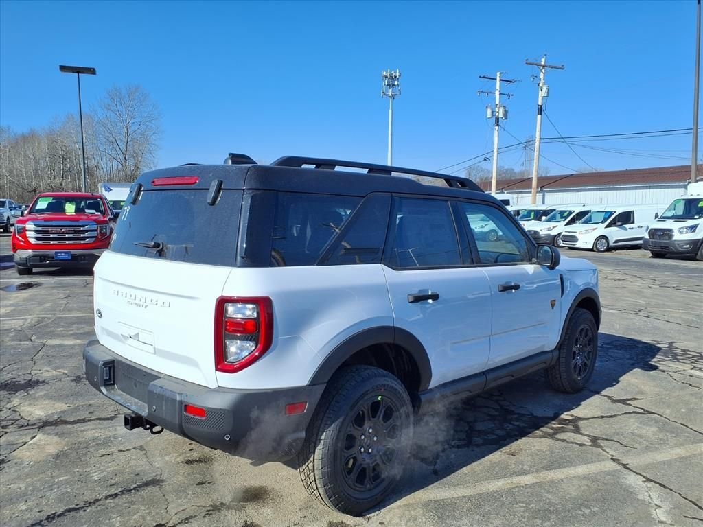 New 2026 Oxford White Ford Badlands® image 4