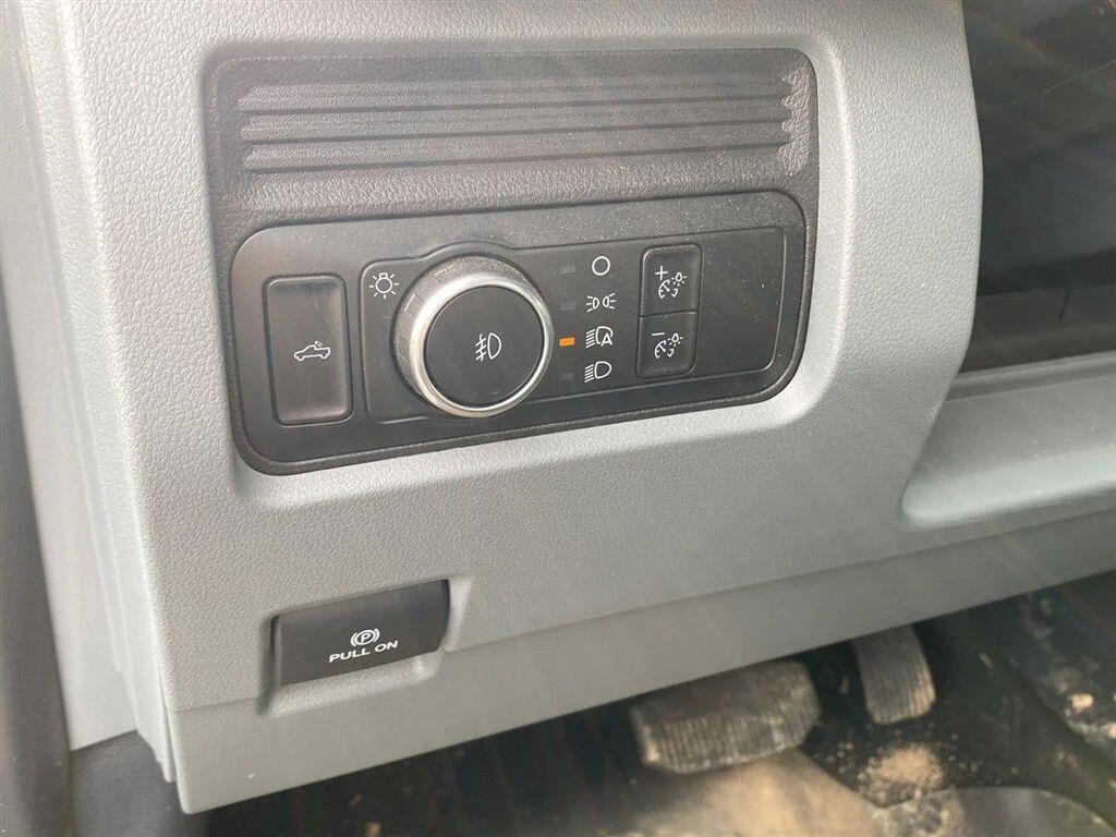 Used 2024 Agate Black Ford XLT image 15