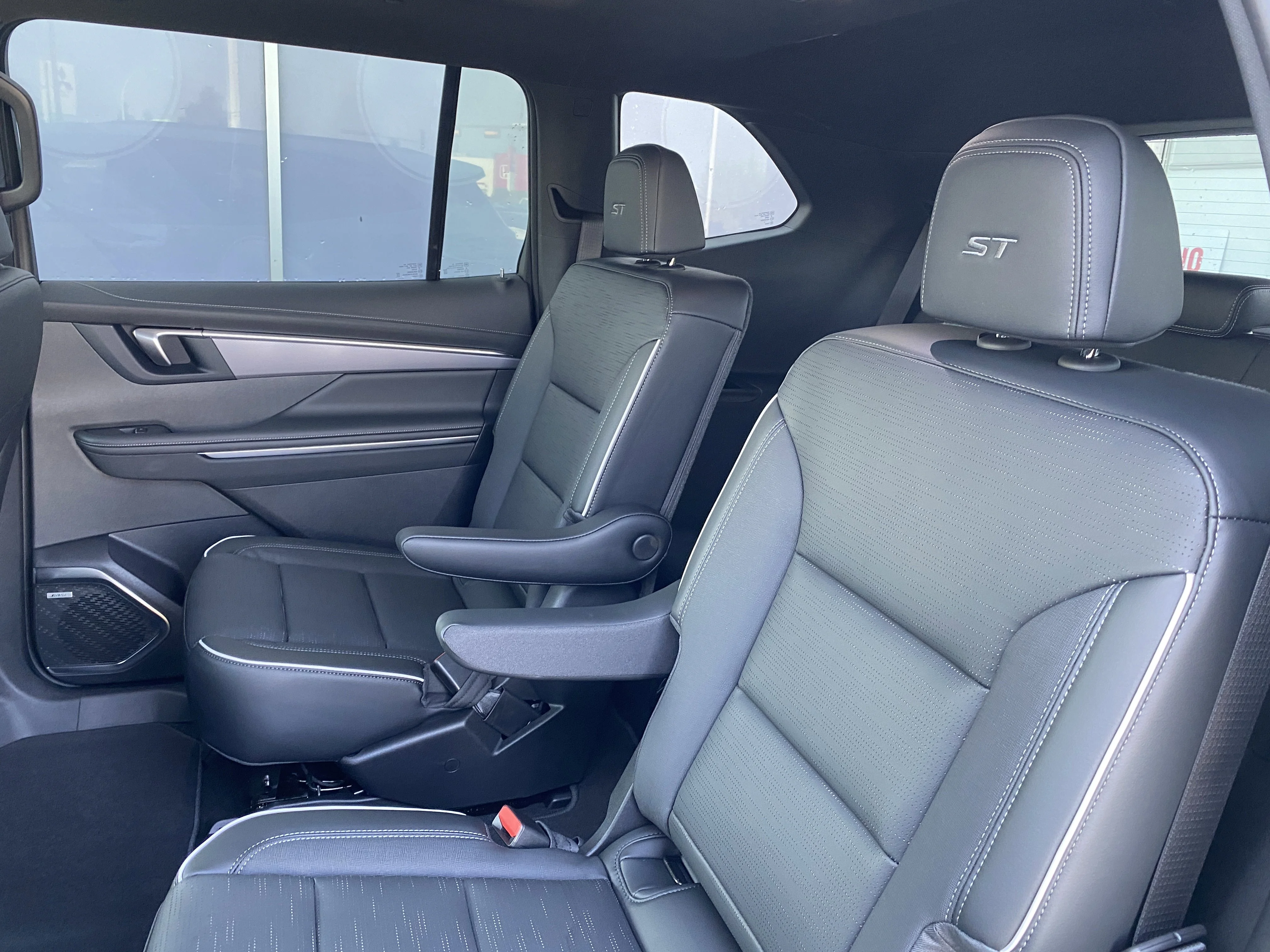 New 2026 Summit White Buick Sport Touring image 28