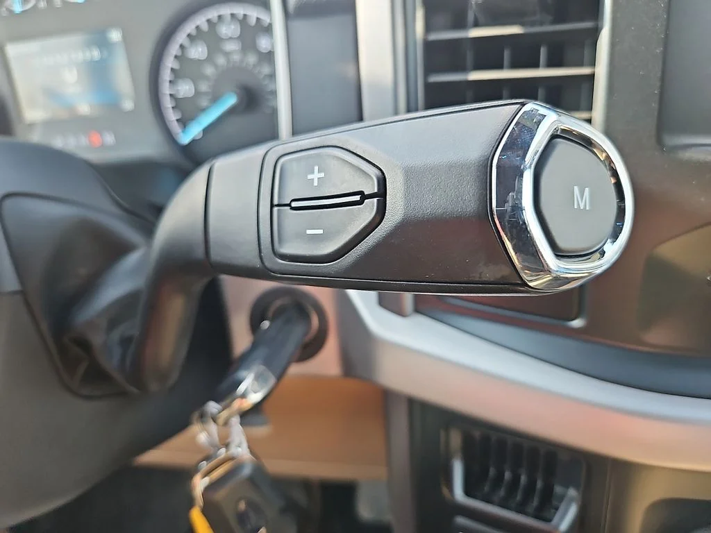 Used 2023 White Ford XLT image 24