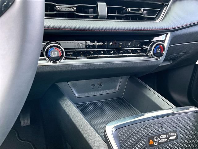 2027 Chevrolet Equinox RS - Photo 16