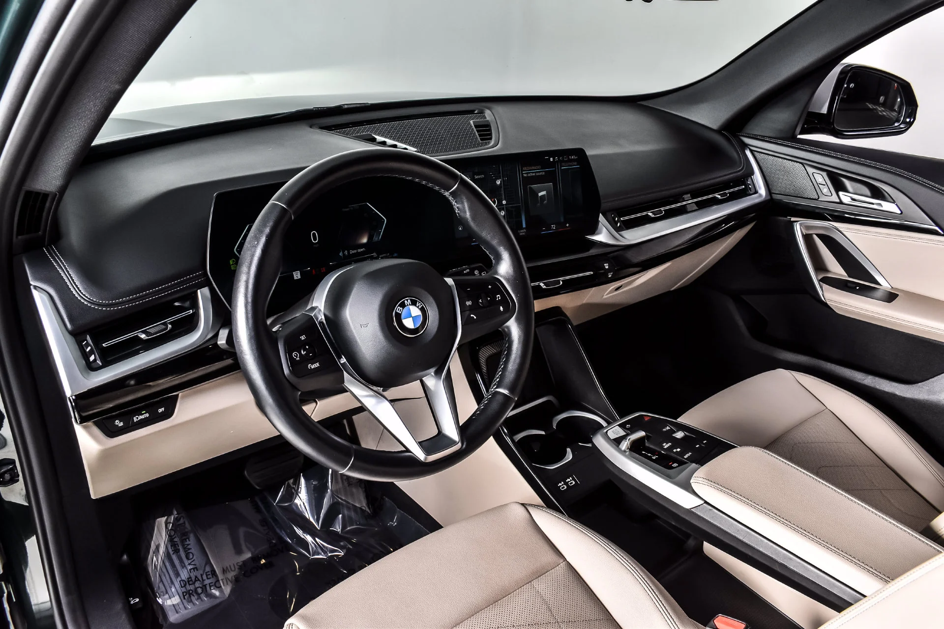 Used 2023 Green Metallic BMW xDrive28i image 16