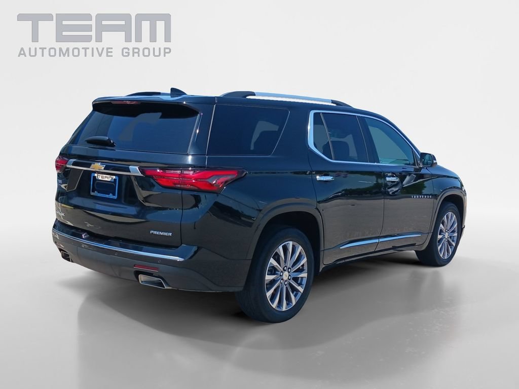 Used 2022 Mosaic Black Metallic Chevrolet Premier image 7