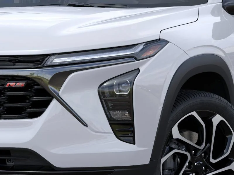 New 2026 Summit White Chevrolet 2RS image 10