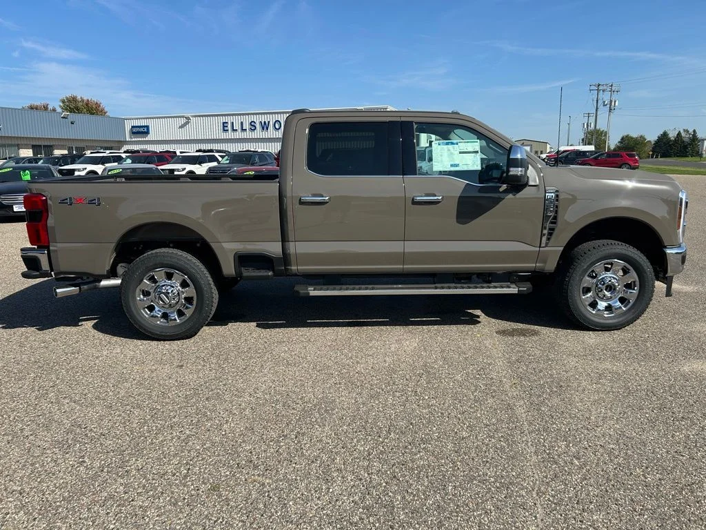 2026 Ford F-350 Super Duty Lariat - Photo 8