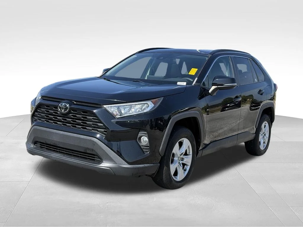 Used 2021 Black Toyota XLE image 1
