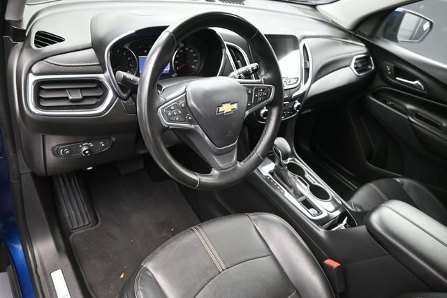 Used 2023 Blue Chevrolet Premier image 21
