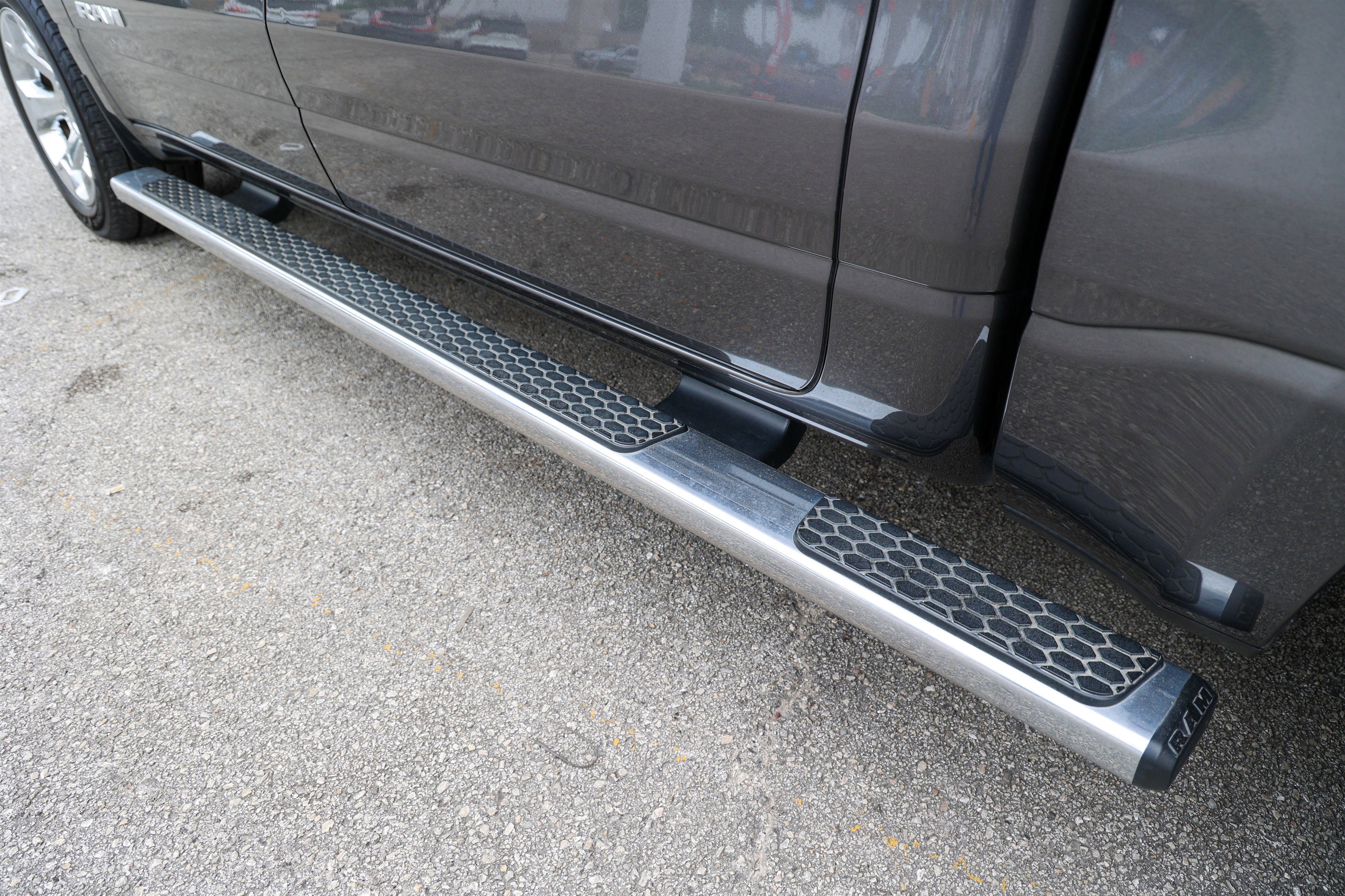Used 2022 Granite Crystal Metallic Clearcoat Ram Lone Star image 11