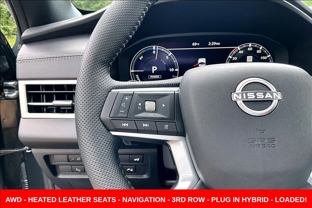 New 2026 Gray Nissan Platinum image 21