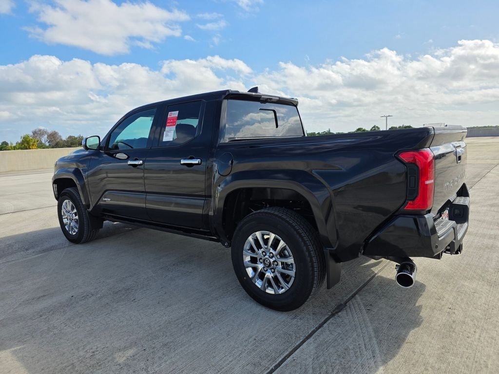 2026 Toyota Tacoma Limited - Photo 9