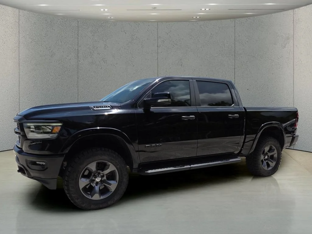 Used 2022 Diamond Black Crystal Pearlcoat Ram Big Horn image 10
