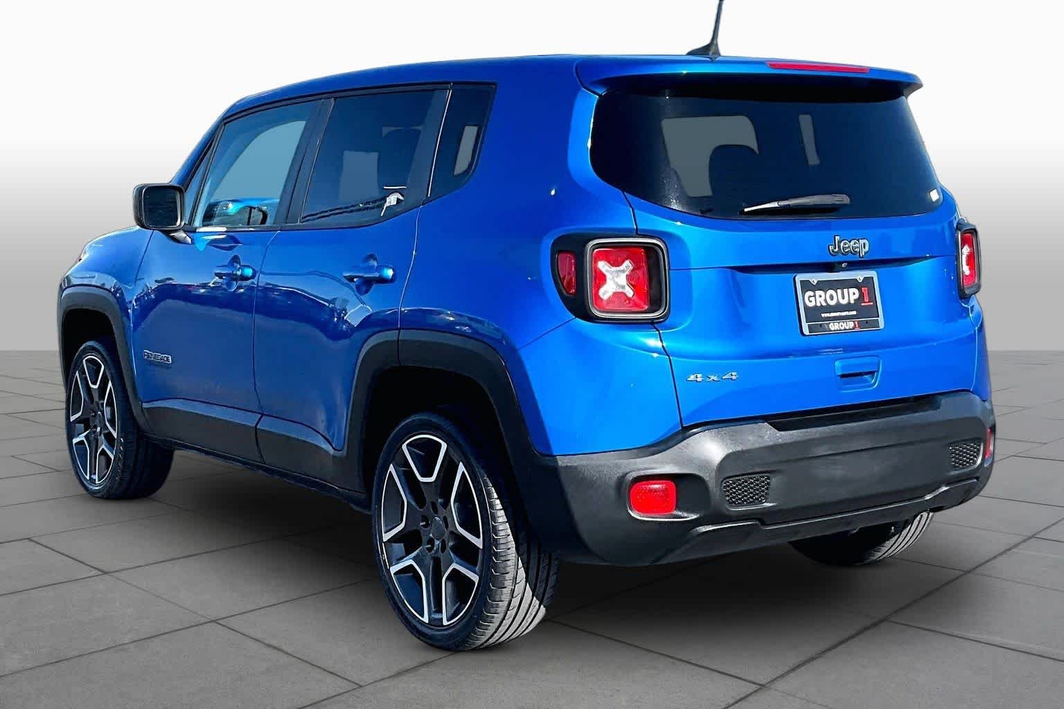 Used 2020 Brilliant Blue Metallic Clear Coat Jeep Jeepster image 11