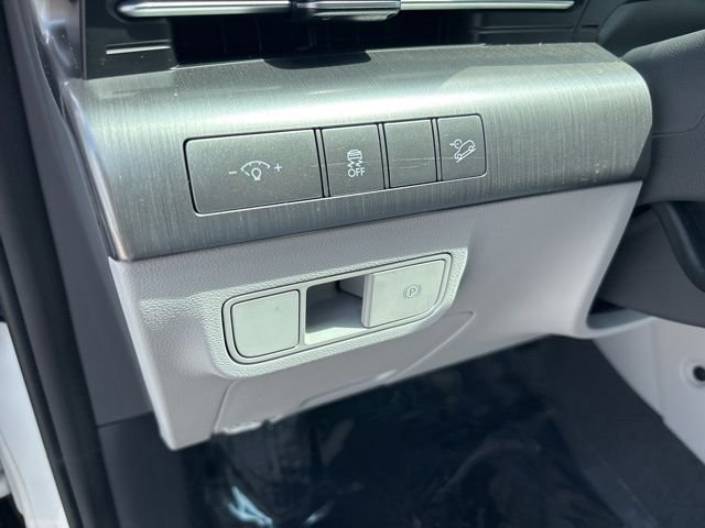 2024 Hyundai Kona SEL - Photo 15