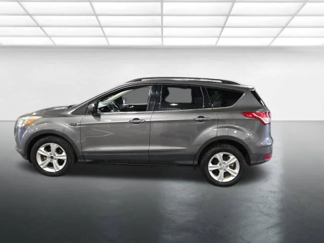 Used 2014 Gray Ford SE image 7