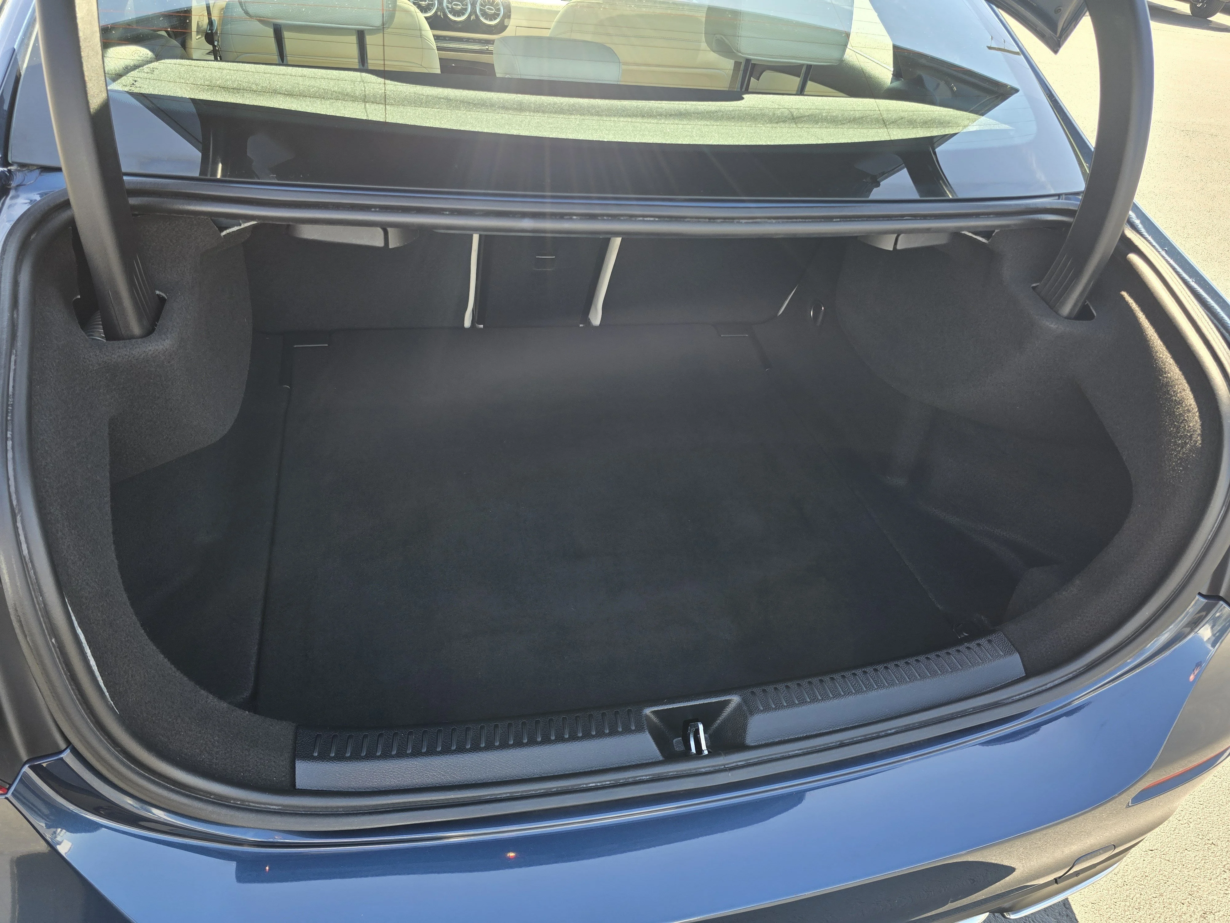Used 2019 Denim Blue Metallic Mercedes-Benz A 220 image 15