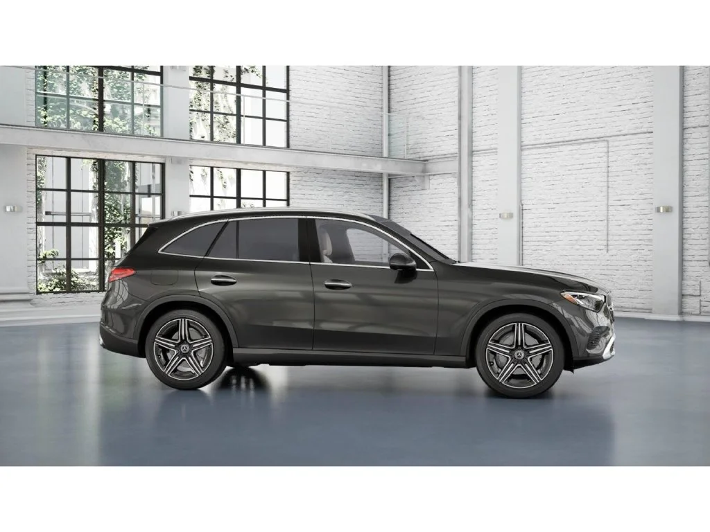New 2027 Gray Mercedes-Benz GLC 300 image 45